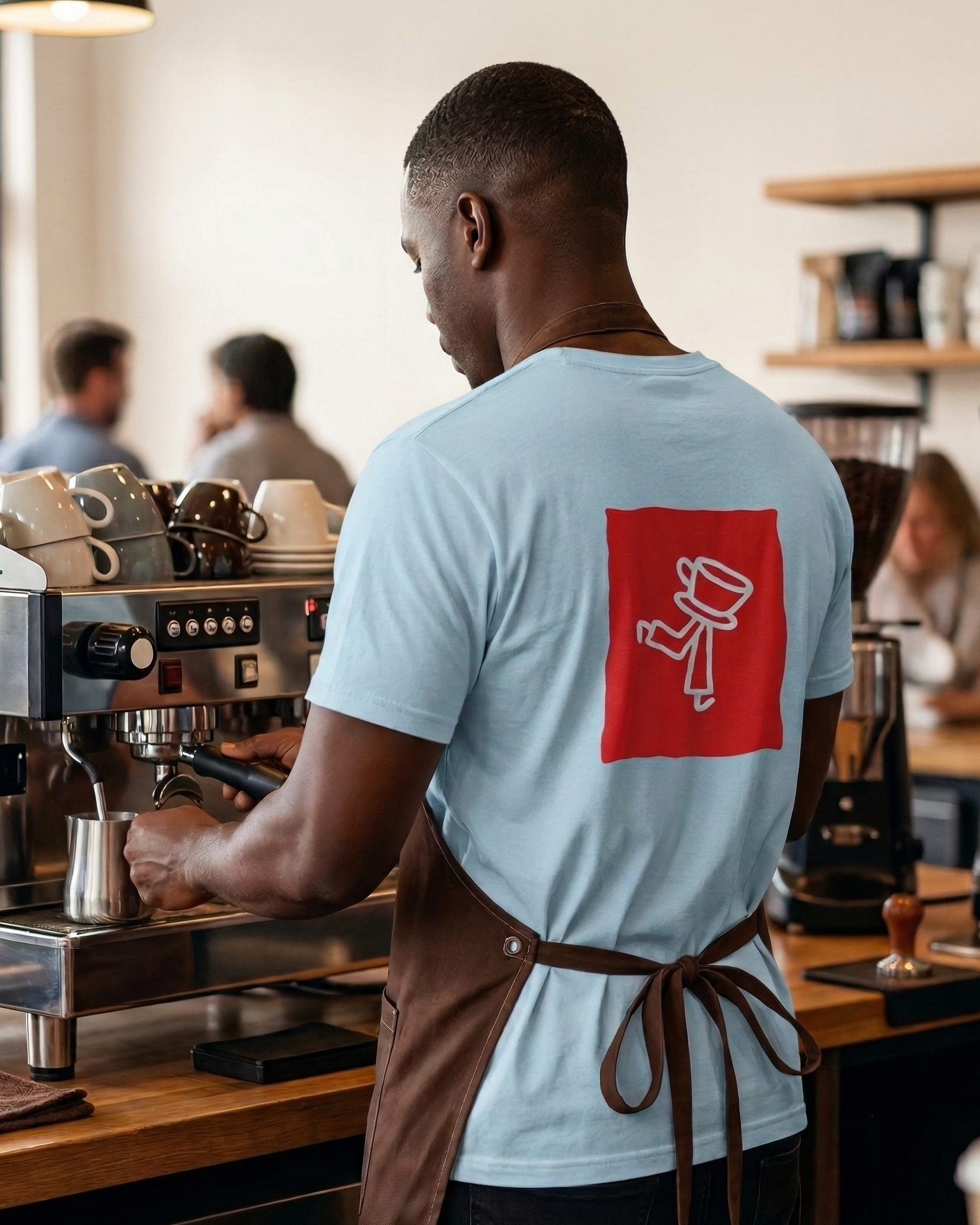 Aparté — tenue du barista en situation